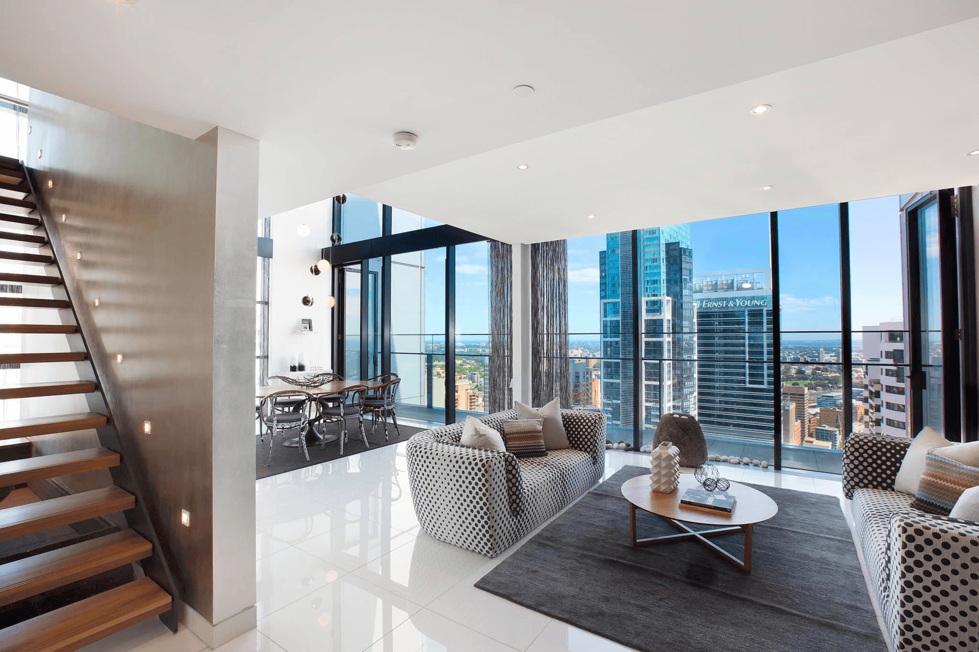 Black Diamondz team and properties, image 1 of 4